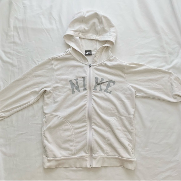 VINTAGE WHITE NIKE JACKET - Picture 2 of 4
